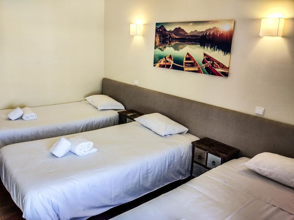 Albufeira Lounge Hostel ภายนอก รูปภาพ
