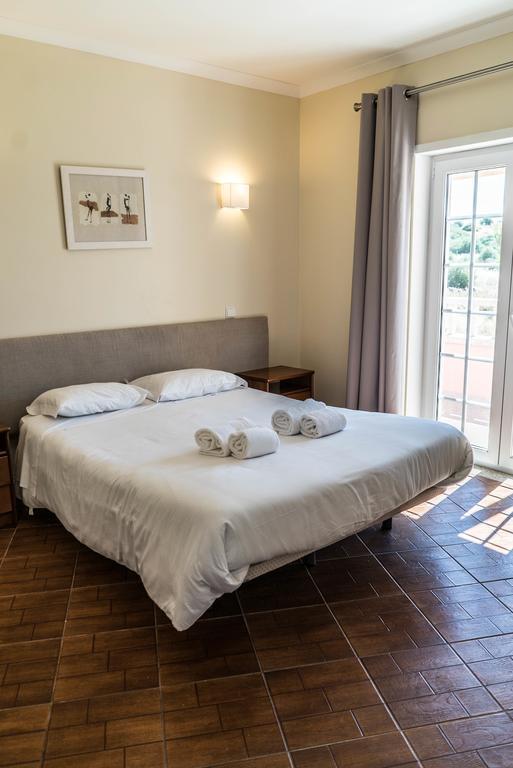 Albufeira Lounge Hostel ภายนอก รูปภาพ