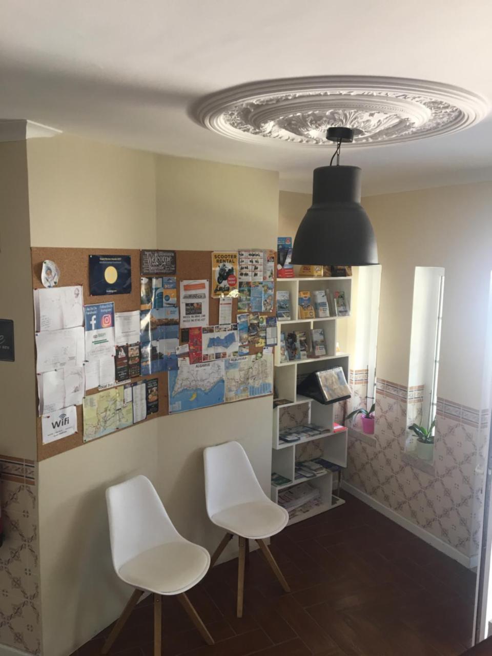 Albufeira Lounge Hostel ภายนอก รูปภาพ