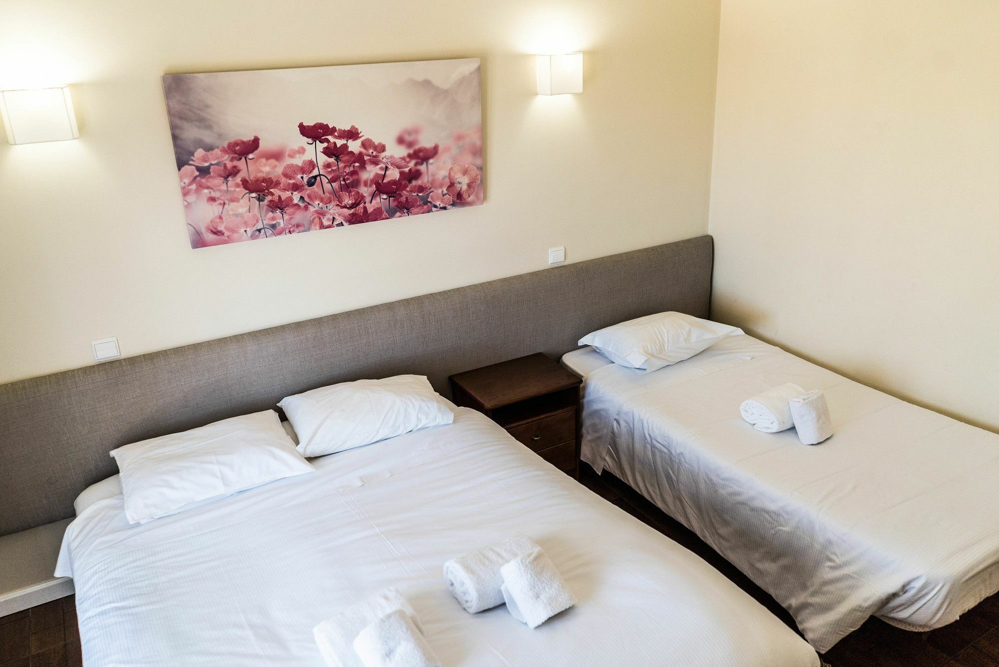 Albufeira Lounge Hostel ภายนอก รูปภาพ